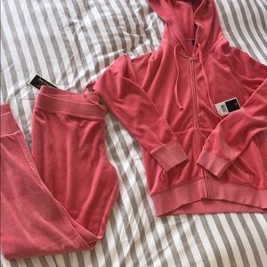 NWT juicy couture velour suit size m